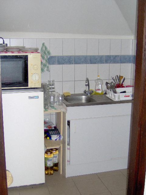Ifi Hostel Pécs Rum bild